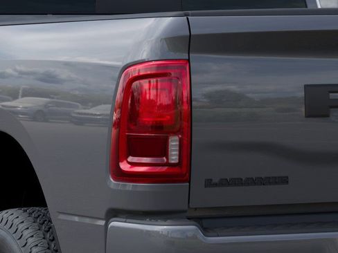 New 2026 RAM 3500 Laramie AWD/4WD image 15