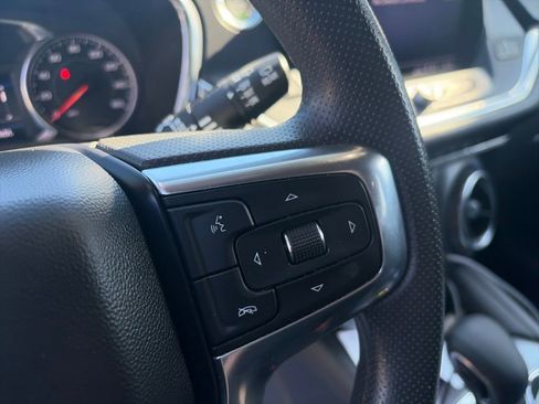 Used 2022 Chevrolet Blazer LT FWD image 15