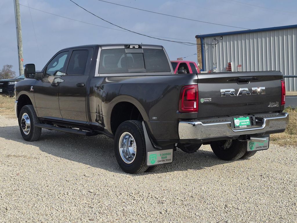 New 2026 RAM 3500 Tradesman AWD/4WD image 4