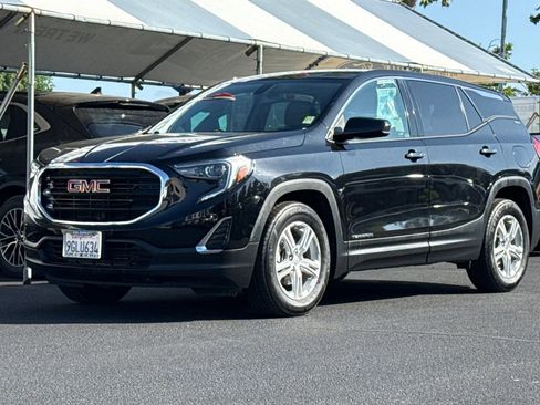 Used 2018 GMC Terrain SLE FWD image 8