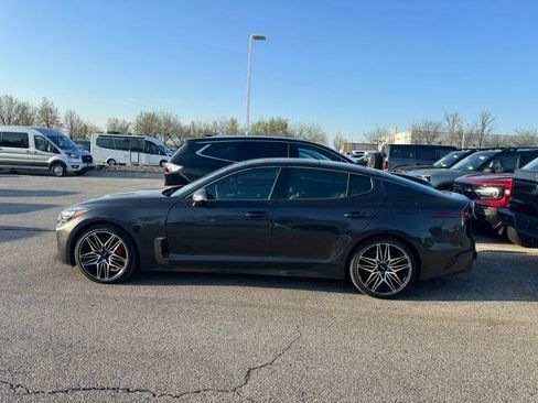 Used 2023 Kia Stinger GT2 AWD/4WD image 12