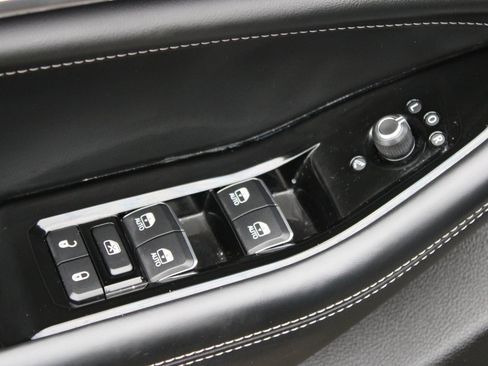 Used 2022 Jeep Grand Cherokee L Overland w/ MOPAR Finishing Package image 24