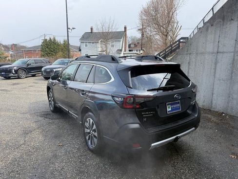 Used 2025 Subaru Outback Limited XT AWD/4WD image 4