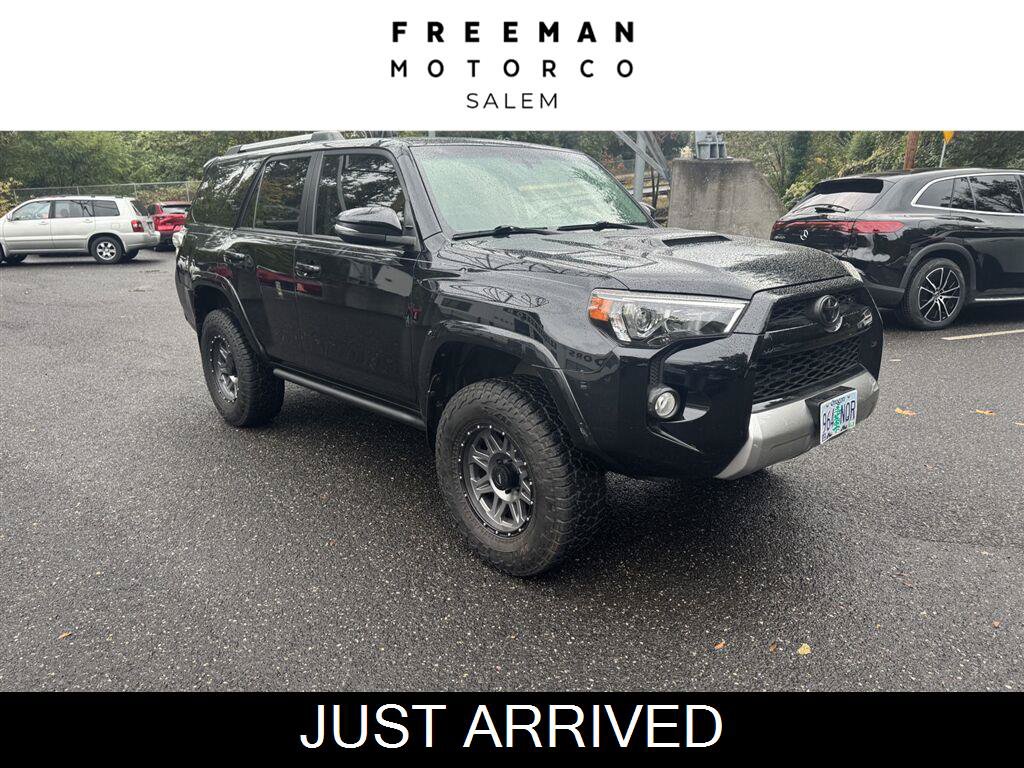 Used 2018 Toyota 4Runner TRD Off-Road Premium AWD/4WD image 1