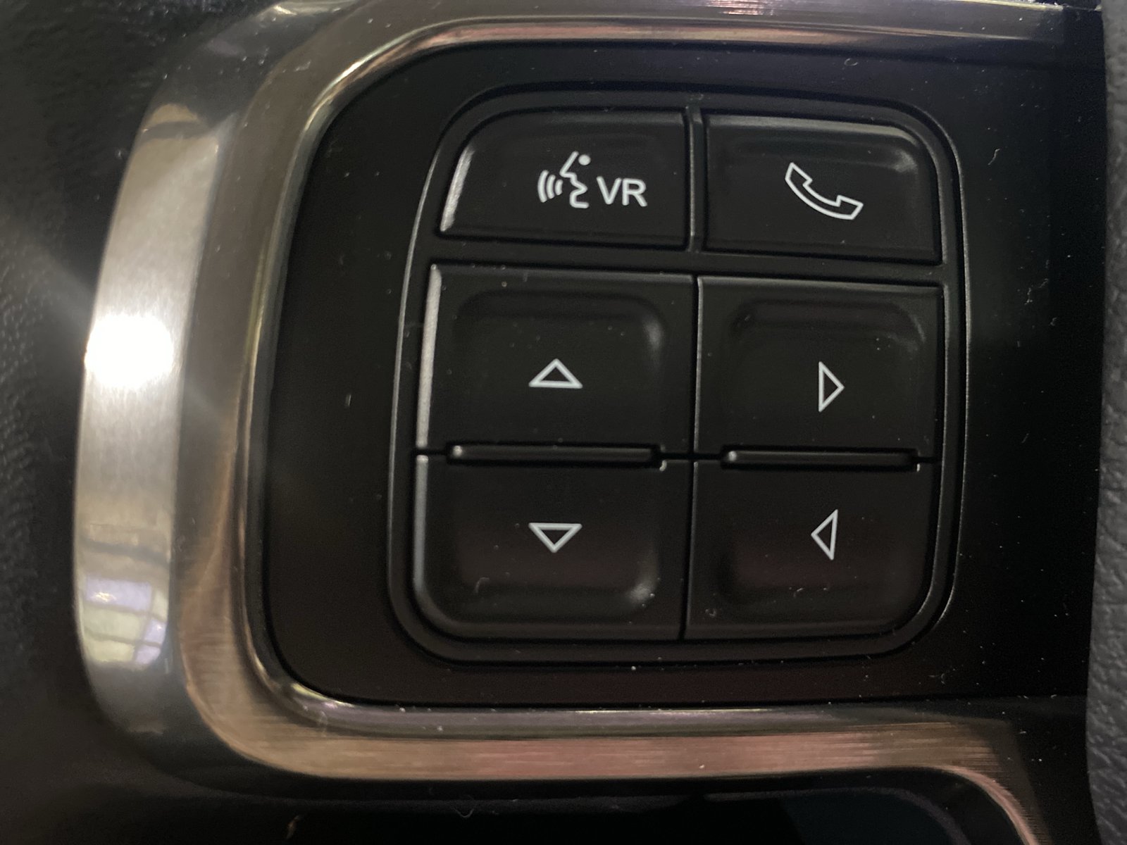 Used 2021 RAM 3500 Limited AWD/4WD image 29