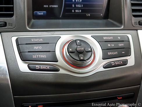 Used 2011 Nissan Murano SV AWD/4WD image 23