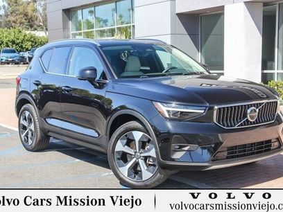 Certified 2025 Volvo XC40 B5 Plus w/ Protection Package Premier