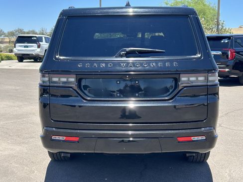 Used 2024 Jeep Grand Wagoneer L Series II w/ Quick Order Packagew 28T AWD/4WD image 4