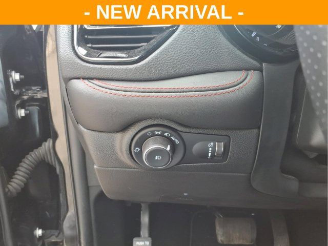 Used 2023 Dodge Durango GT AWD/4WD image 16