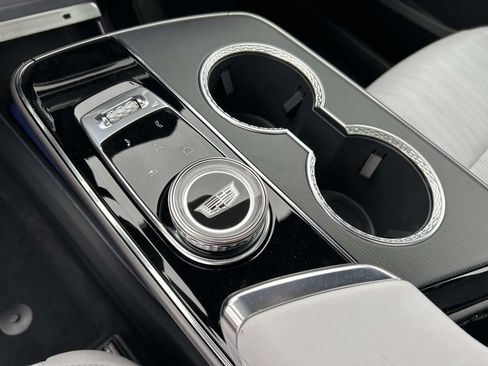 New 2026 Cadillac Lyriq Sport AWD/4WD image 26