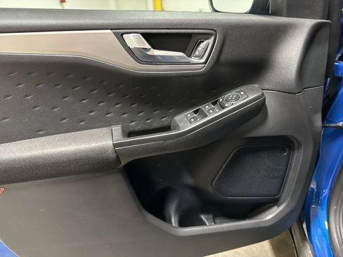 Used 2020 Ford Escape SE AWD/4WD image 21