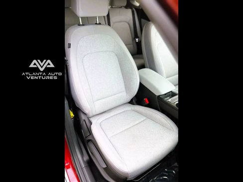 Used 2023 Hyundai Kona SE image 38