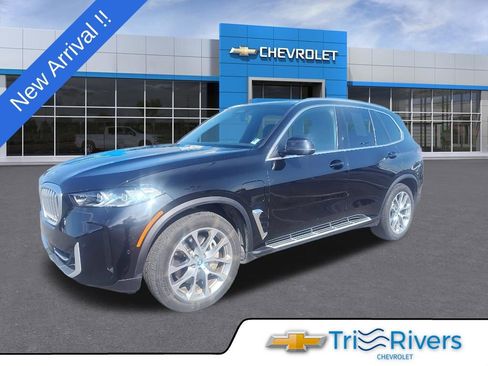 Used 2025 BMW X5 xDrive50e image 1
