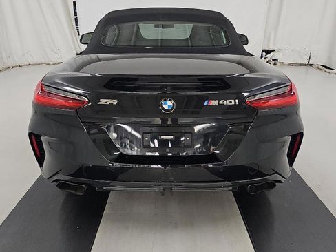 Used 2023 BMW Z4 M40i w/ Premium Package image 5