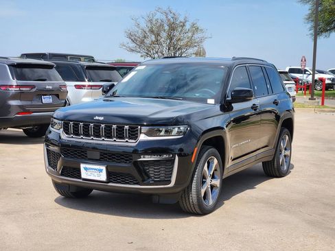 New 2026 Jeep Grand Cherokee Limited image 2
