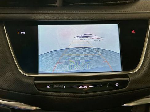 Used 2019 Cadillac XT5 Luxury FWD image 14