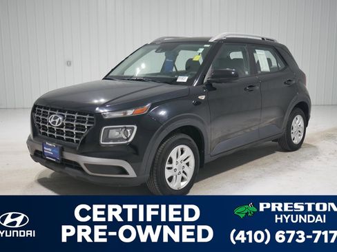 Used 2020 Hyundai Venue SEL image 1