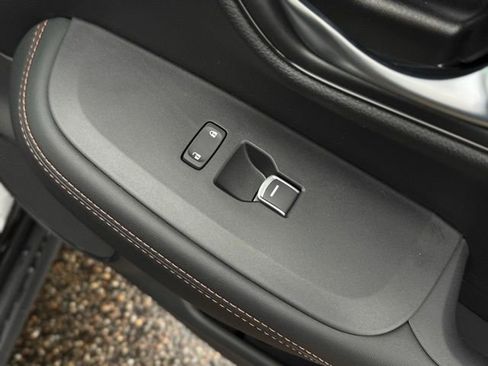 New 2026 Honda HR-V EX-L image 15