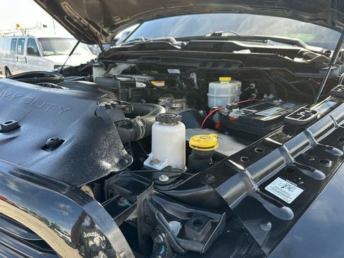 Used 2017 RAM 2500 Big Horn w/ Sport Appearance Group AWD/4WD image 45