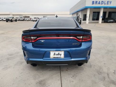 Used 2021 Dodge Charger SRT Hellcat RWD image 5