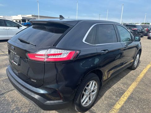 Used 2022 Ford Edge SEL w/ Convenience Package AWD/4WD image 12