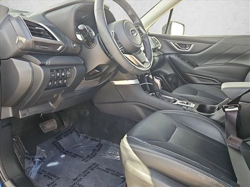 Used 2021 Subaru Forester Touring image 10