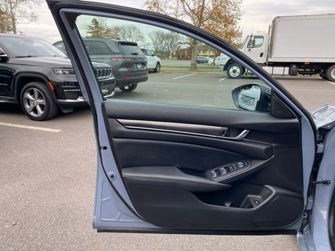 Used 2021 Honda Accord Sport image 23