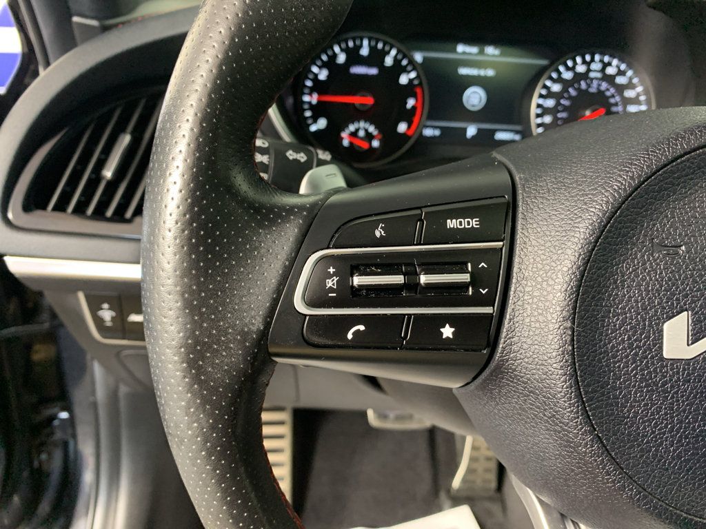 Used 2023 Kia Stinger GT2 w/ Option Group 015 RWD image 18