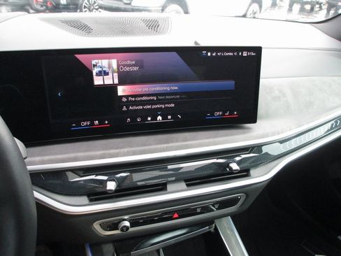 Used 2024 BMW X5 xDrive40i w/ Premium Package image 24