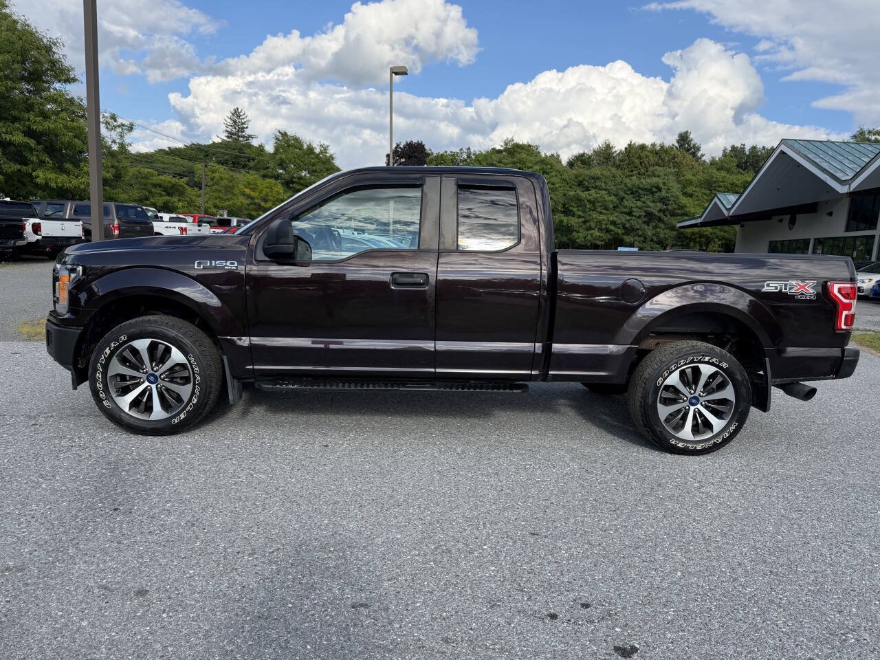Used 2019 Ford F150 XL w/ Equipment Group 101A Mid AWD/4WD image 2