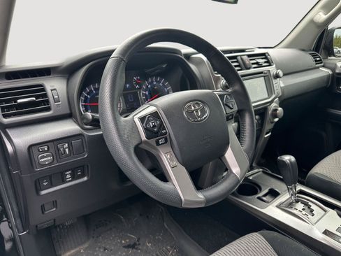 Used 2019 Toyota 4Runner SR5 RWD image 11