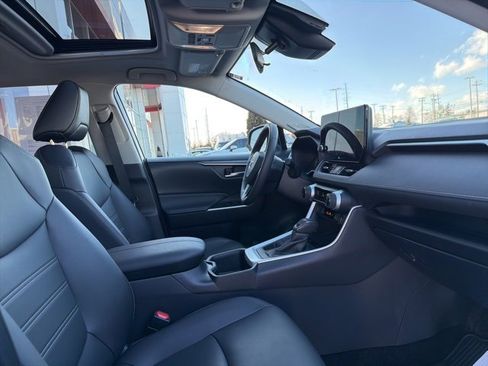 Certified 2025 Toyota RAV4 XLE Premium image 31