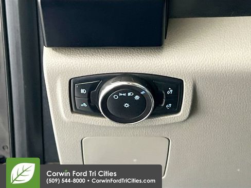 Used 2017 Ford F150 XL w/ Equipment Group 101A Mid AWD/4WD image 17