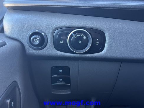 Used 2023 Ford Transit 250 Medium Roof AWD w/ Load Area Protection Package image 15