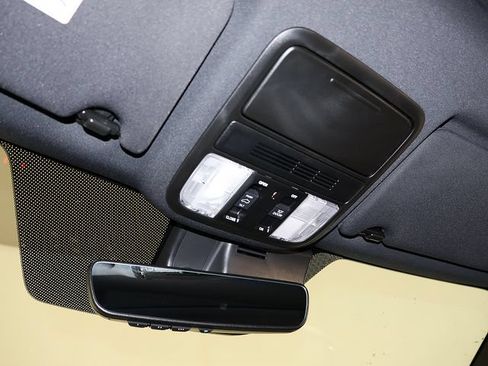 Used 2023 Honda Passport EX-L image 21