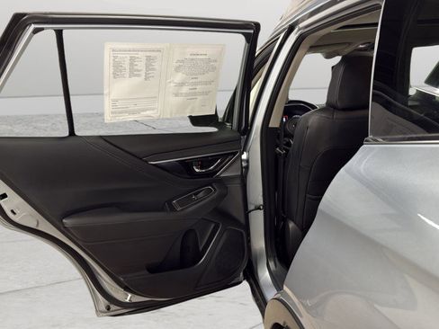 Certified 2022 Subaru Outback Limited image 25