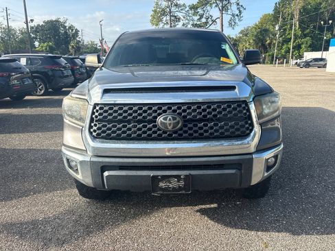 Used 2020 Toyota Tundra SR5 w/ SR5 Upgrade Package AWD/4WD image 2