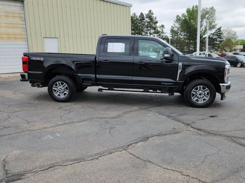 Certified 2025 Ford F250 Lariat AWD/4WD image 17