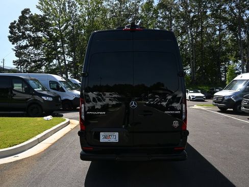 Used 2025 Mercedes-Benz Sprinter 3500 image 28