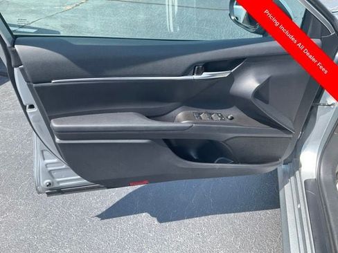 Used 2024 Toyota Camry LE FWD image 4