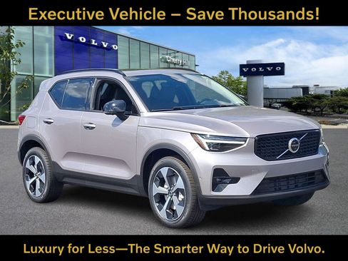 Certified 2026 Volvo XC40 B5 Plus w/ Protection Package Premier AWD/4WD image 1
