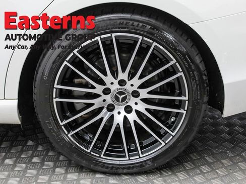 Used 2023 Mercedes-Benz C 300 4MATIC Sedan image 8