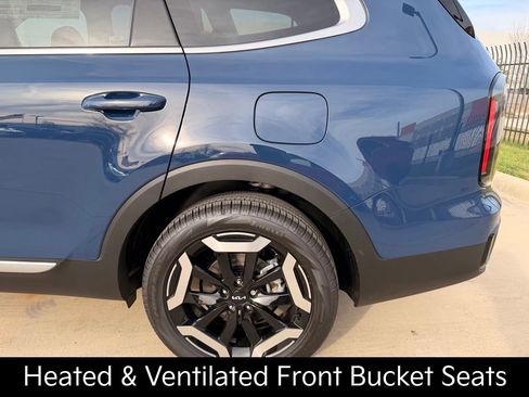 New 2025 Kia Telluride EX image 9