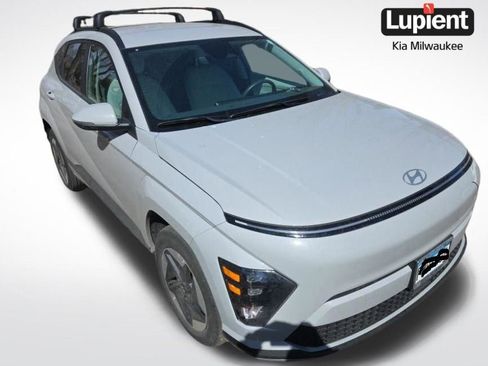 Used 2024 Hyundai Kona SEL image 1