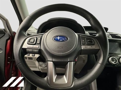 Used 2018 Subaru Forester 2.5i Premium AWD/4WD image 11