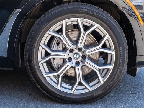 Used 2024 BMW X7 xDrive40i w/ Executive Package AWD/4WD image 35