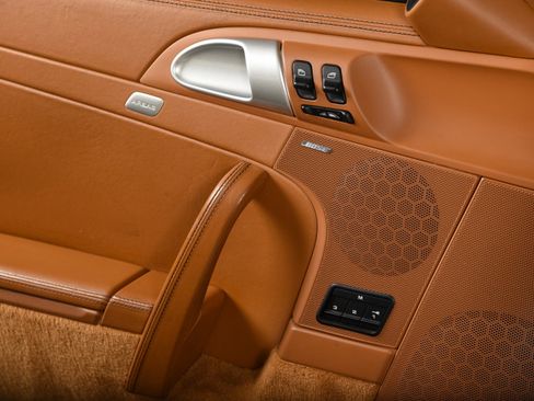 Used 2009 Porsche 911 Turbo image 19