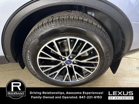 Used 2022 Ford Escape SEL image 5