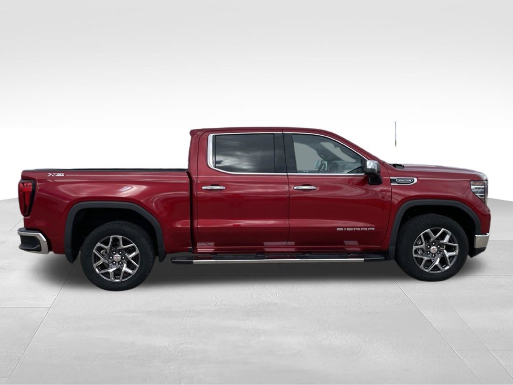 Used 2023 GMC Sierra 1500 SLT w/ SLT Premium Package AWD/4WD image 25