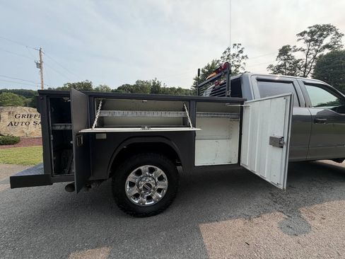 Used 2022 Ford F250 XLT w/ XLT Value Package AWD/4WD image 11